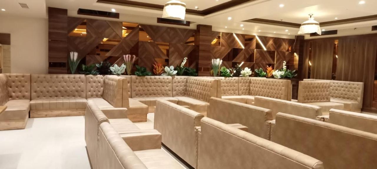 Hotel Endora Patiāla Kültér fotó